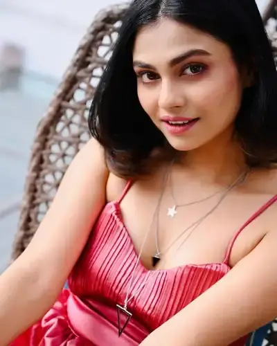 Escort Service Shalimar Bagh